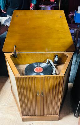 Mid CenturyWestinghouse High Fidelity Turntable