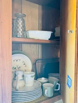 Kitchenware Lot