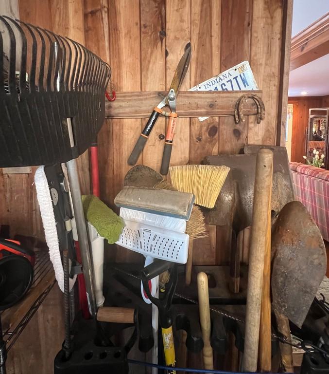 Long Handle Tools with Plastic Storage Rack
