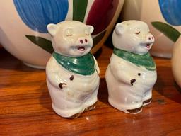 Nice Collection Of Hand Painted Watt Pottery