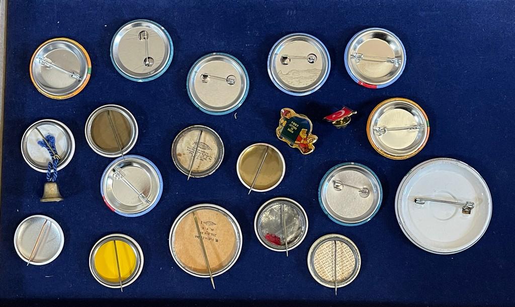 Cool Collection Of New And Old Christmas Pin Back Celluloid Buttons