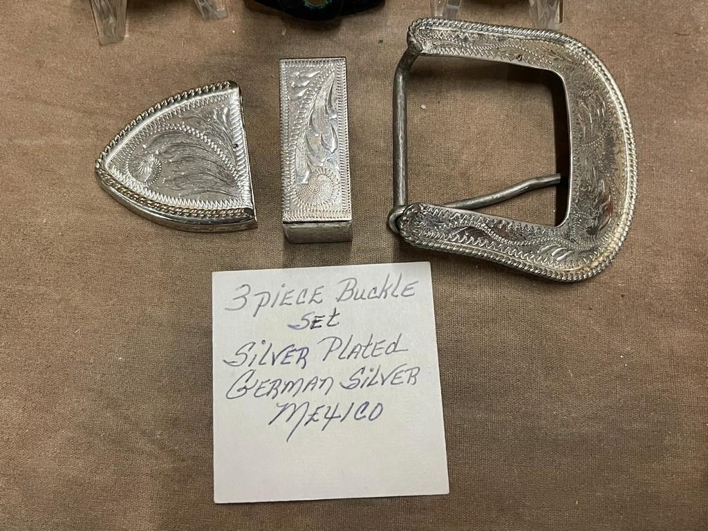 Lot of (4) Belt Buckles