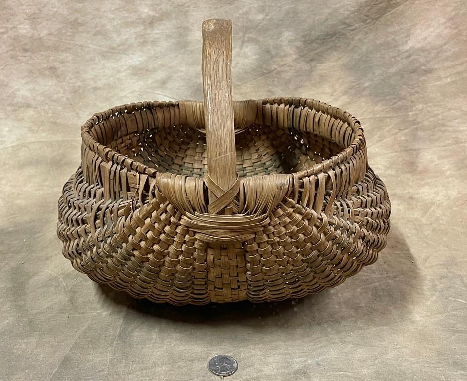 Early NC Hand Woven Buttocks Basket