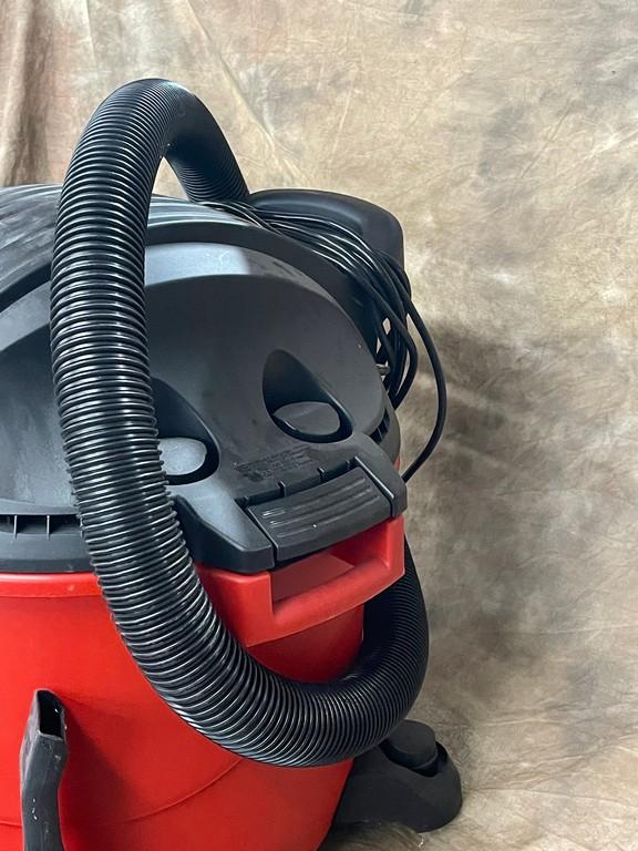 6.0 Craftsman Shop Vac Model 113.117610 with a Pos-I-Lock Hose