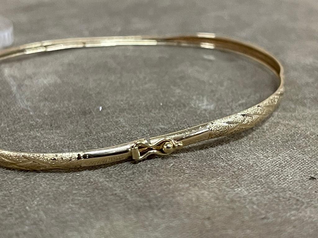 10 K Gold Bracelet