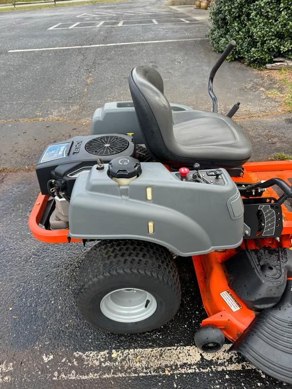 Husqvarna Zero Turn Lawnmower Model Rz5424