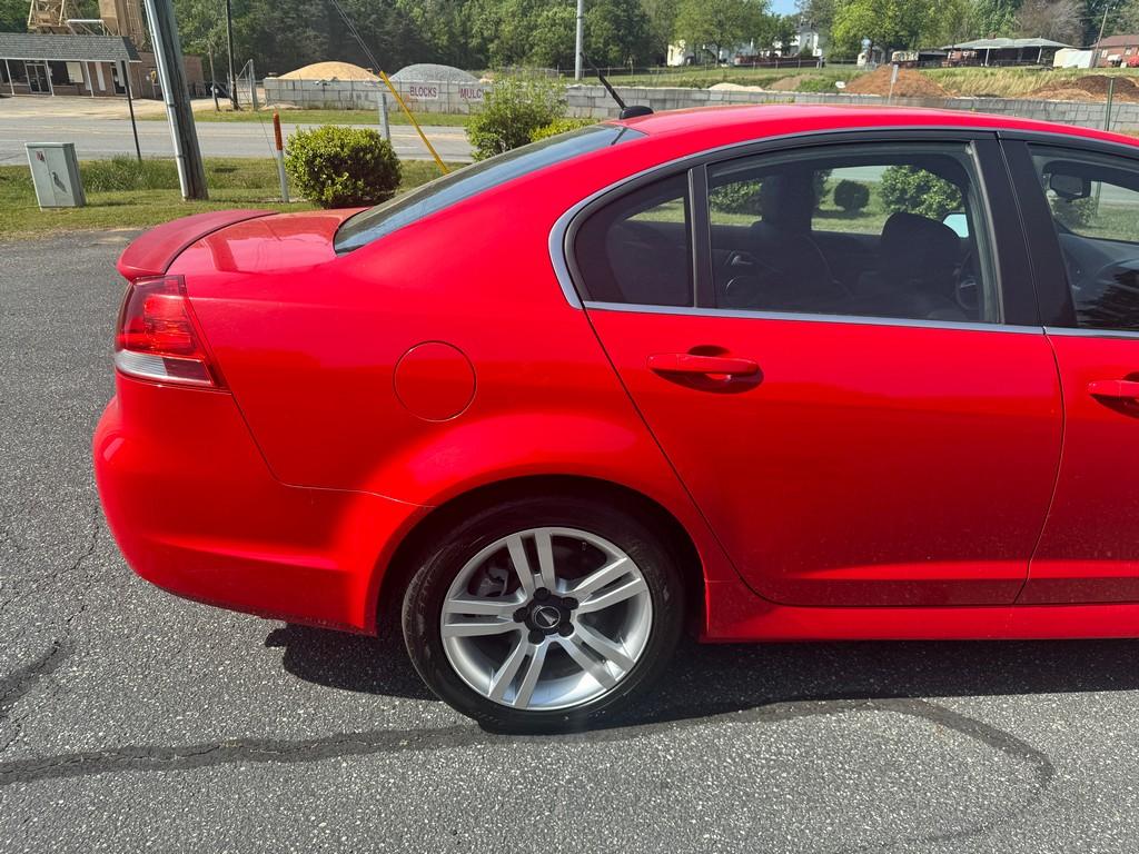 2005 Pontiac G 8 4 Door Car