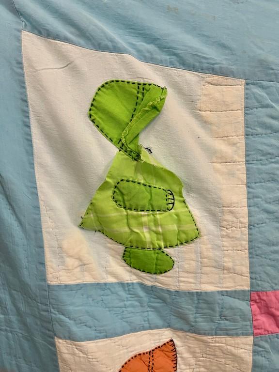 Sun Bonnet Sue Quilt