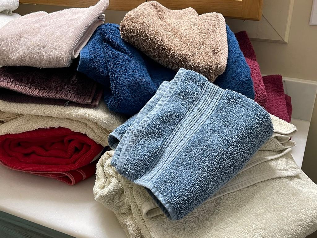 Huge Lot Bathroom Towels