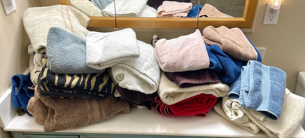 Huge Lot Bathroom Towels