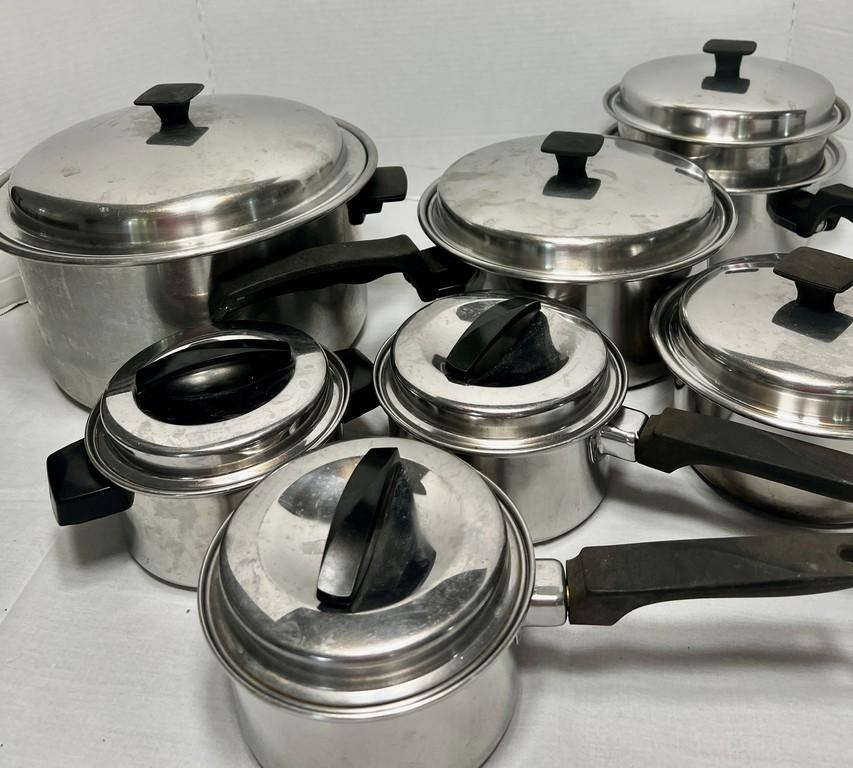 Set Of 7 Flavor Seal Stainless Cookware