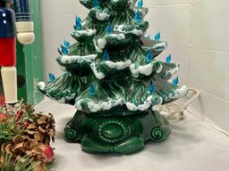 Ceramic Electric Christmas Tree, Nutcracker & Wreath Lot