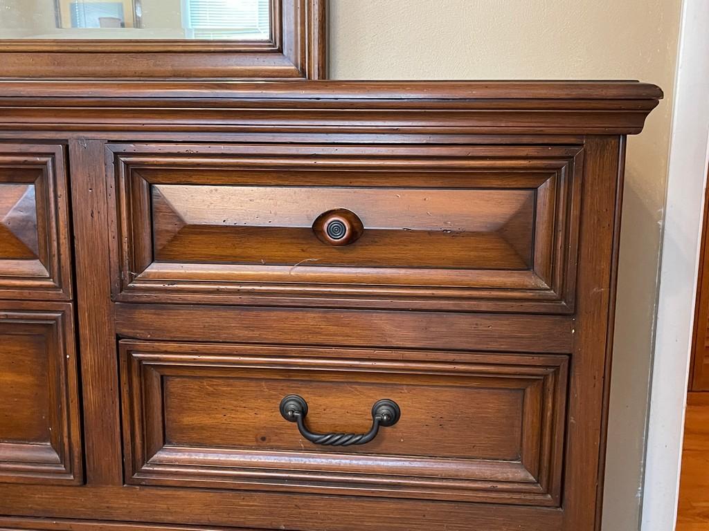 Rotta Dresser with Curved Mirror