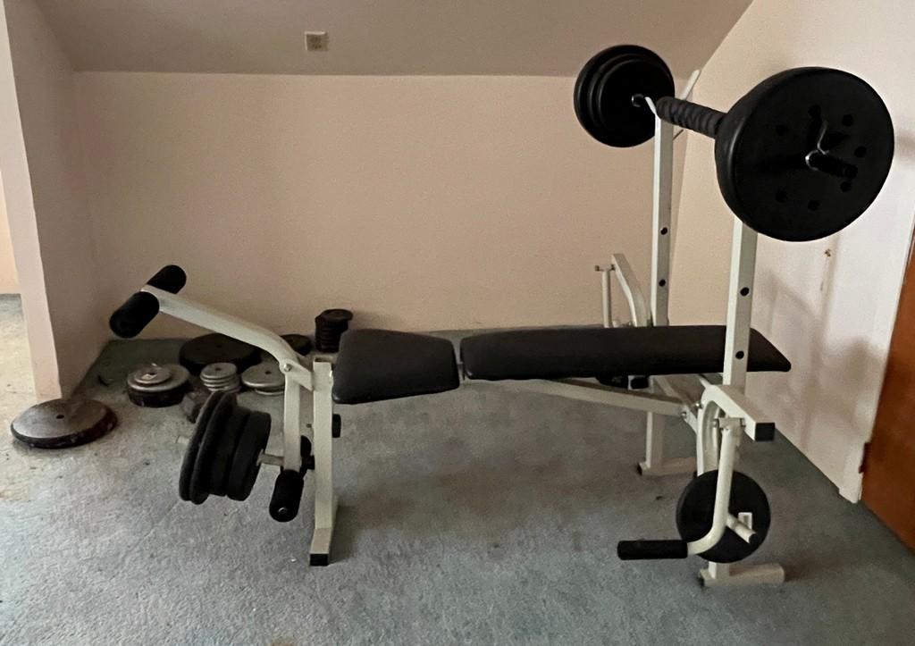 Weight Bench with Weights