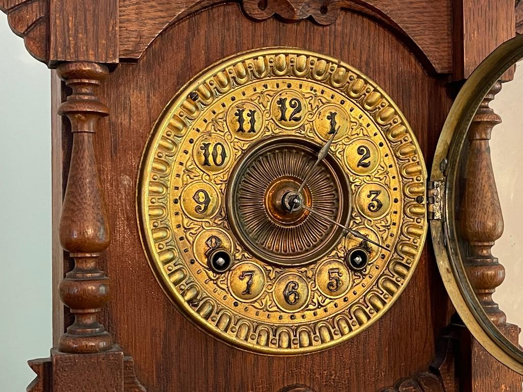 Small Ansonia Clock Co. Wooden Eight-Day Mantle Clock with Decorative Brass Face