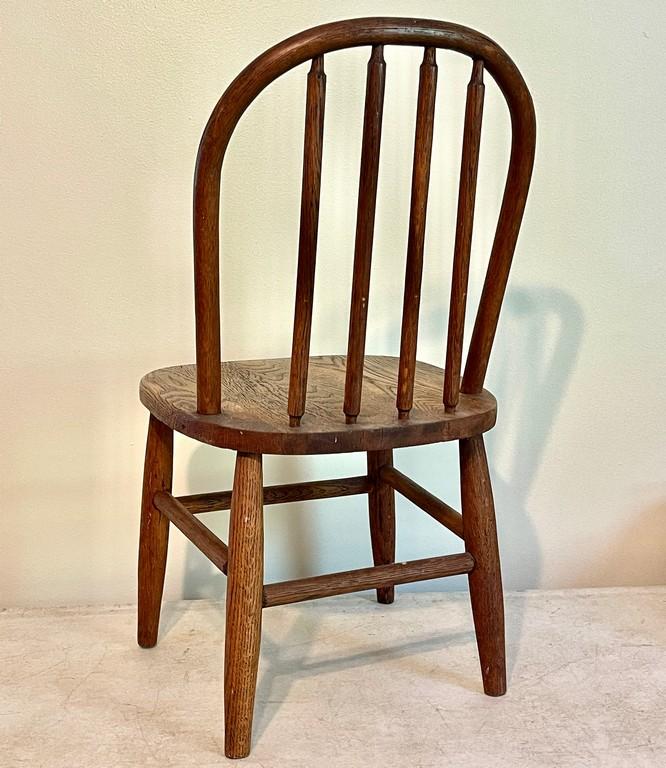 Round Back Oak Children's Chair