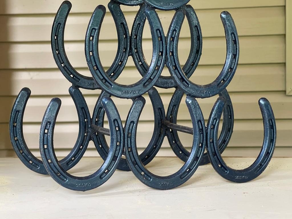 Horseshoe Wine Rack