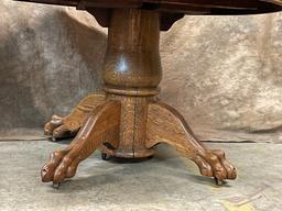 Antique Tiger Oak Round Lion Footed Dinning Table