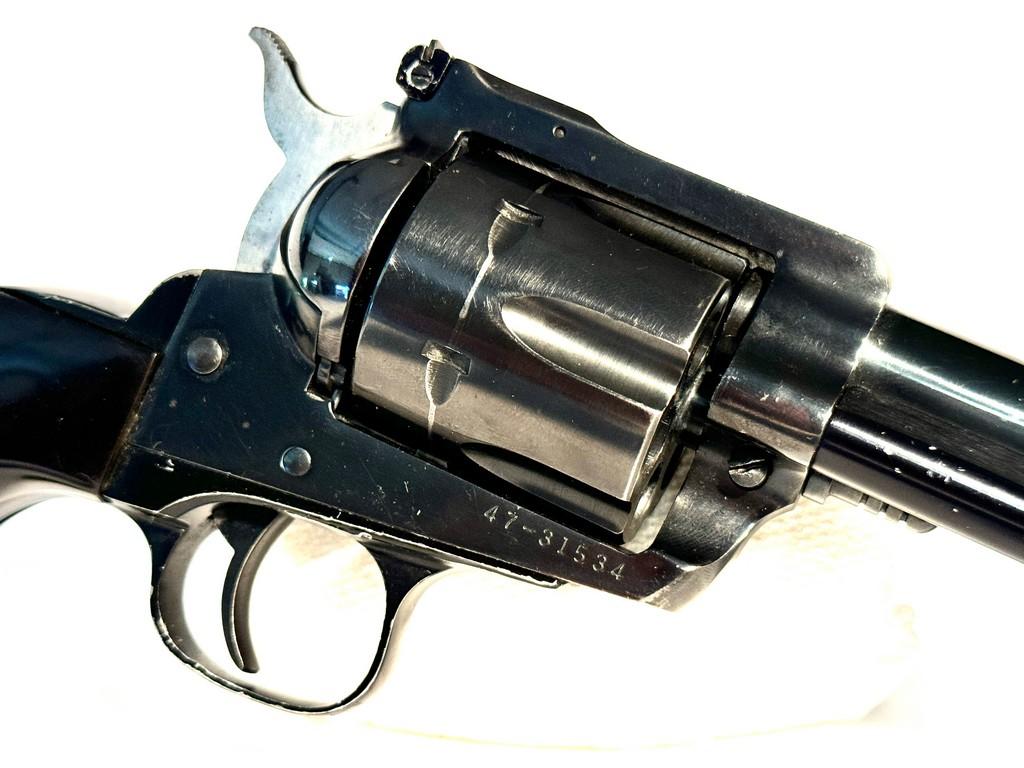 Ruger New Model BlackHawk .41 Magnum Revolver
