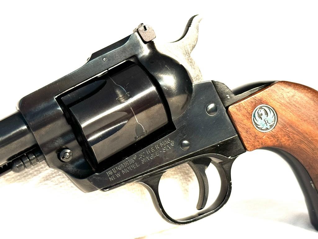 Ruger New Model Single Six .32 H+R Mag Revolver