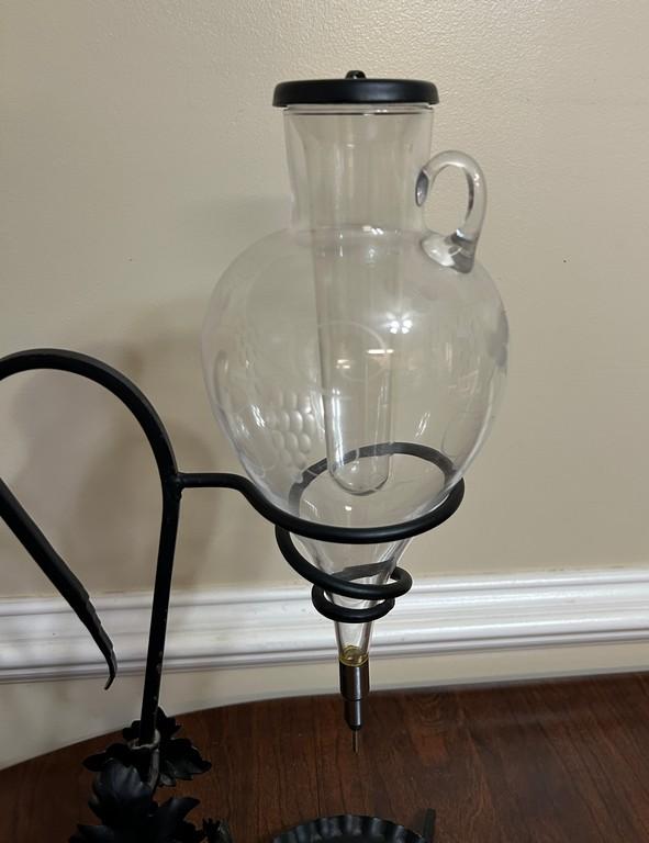 Wine Dispenser with Etched Glass