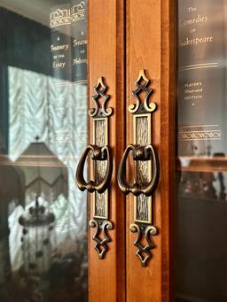 Book Case