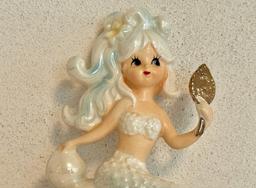 Vintage Lefton Mermaid Wall Plaque with Bubbles and Holding a Mirror