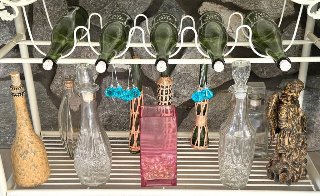 Shelf Lot of Glassware