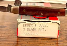 Case XX Wood Handled Pin Knife New In Box