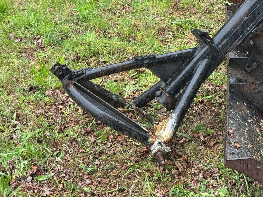 Rear Mount 3 Point Hitch 6 Ft. Scrape Blade