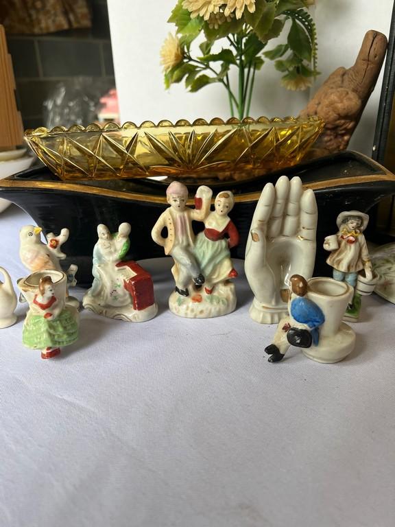 Tray of Collectibles