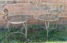 Iron Two-Seat Courting Bench