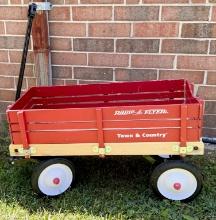 Radio Flyer Town and Country Wagon