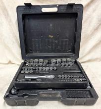 Craftsman Socket Set In Hardshell Plastic Case