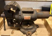 Bench Vise