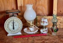 Hanson Scale And Lamps