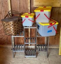 Wooden Plant Stand, Picnic Basket And Graduated Lot Of 3 Totes