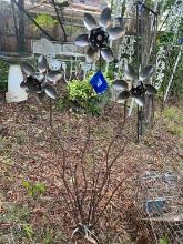Flower Yard Art Sculpture