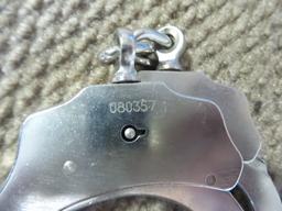 Peerless handcuffs model 500 NO KEY