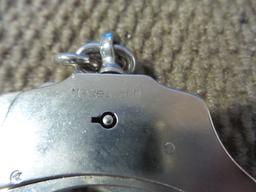 Peerless handcuffs model 500 NO KEY