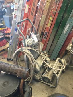 2 Paint Sprayers