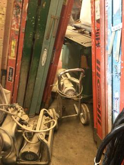 2 Paint Sprayers