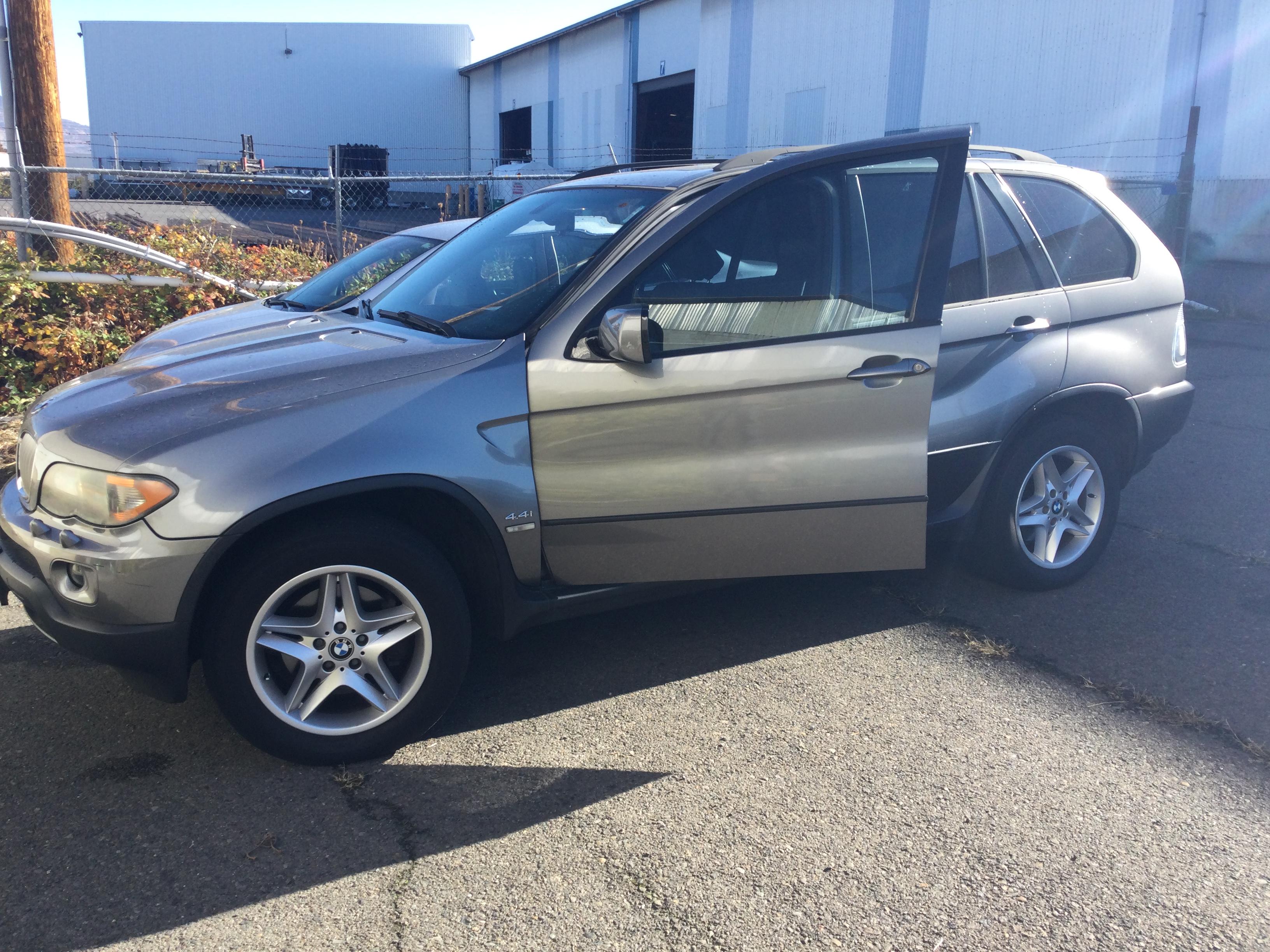 2004 BMW X5 4.4i 116,535 miles. Runs and drives great
