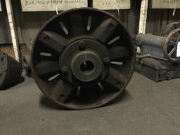 Large 4 jaw chuck