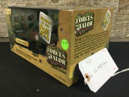 Forces of Valor 1/32 Scale Die Cast M4A3 Sherman