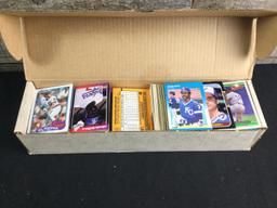 Flip top box of assorted baseball cards