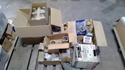Pallet of Assorted Electrics