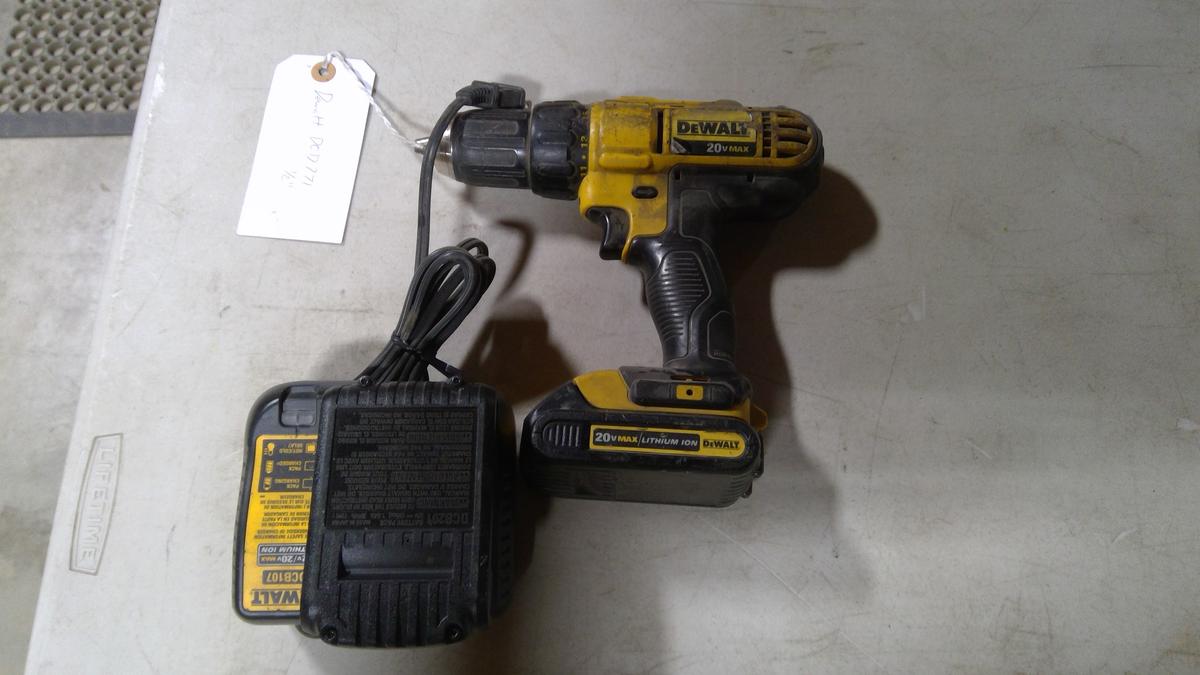 DeWalt DCD771 ½in 20v Drill with Charger & Extra Battery