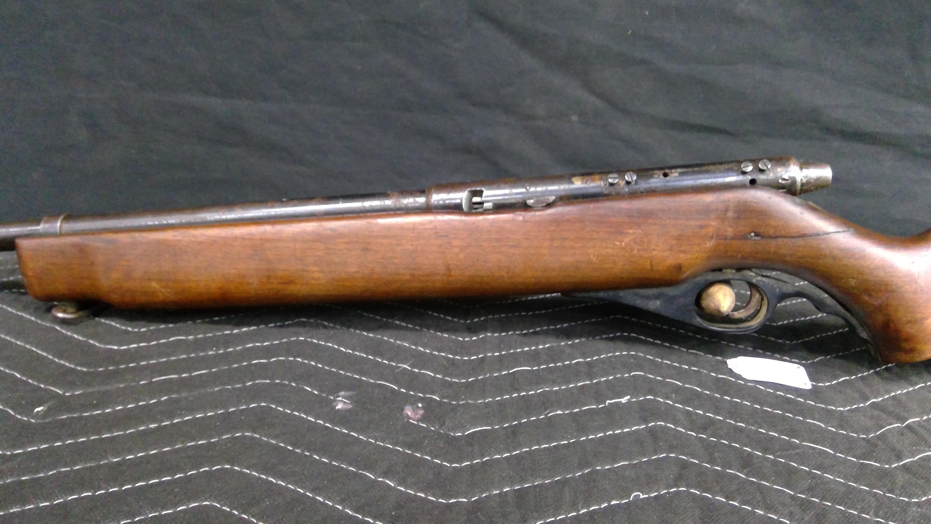Wards Westernfield 04M-489B .22LR
