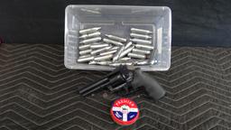 Gamo Combat .177cal Gas Revolver with CO2 & Pellets